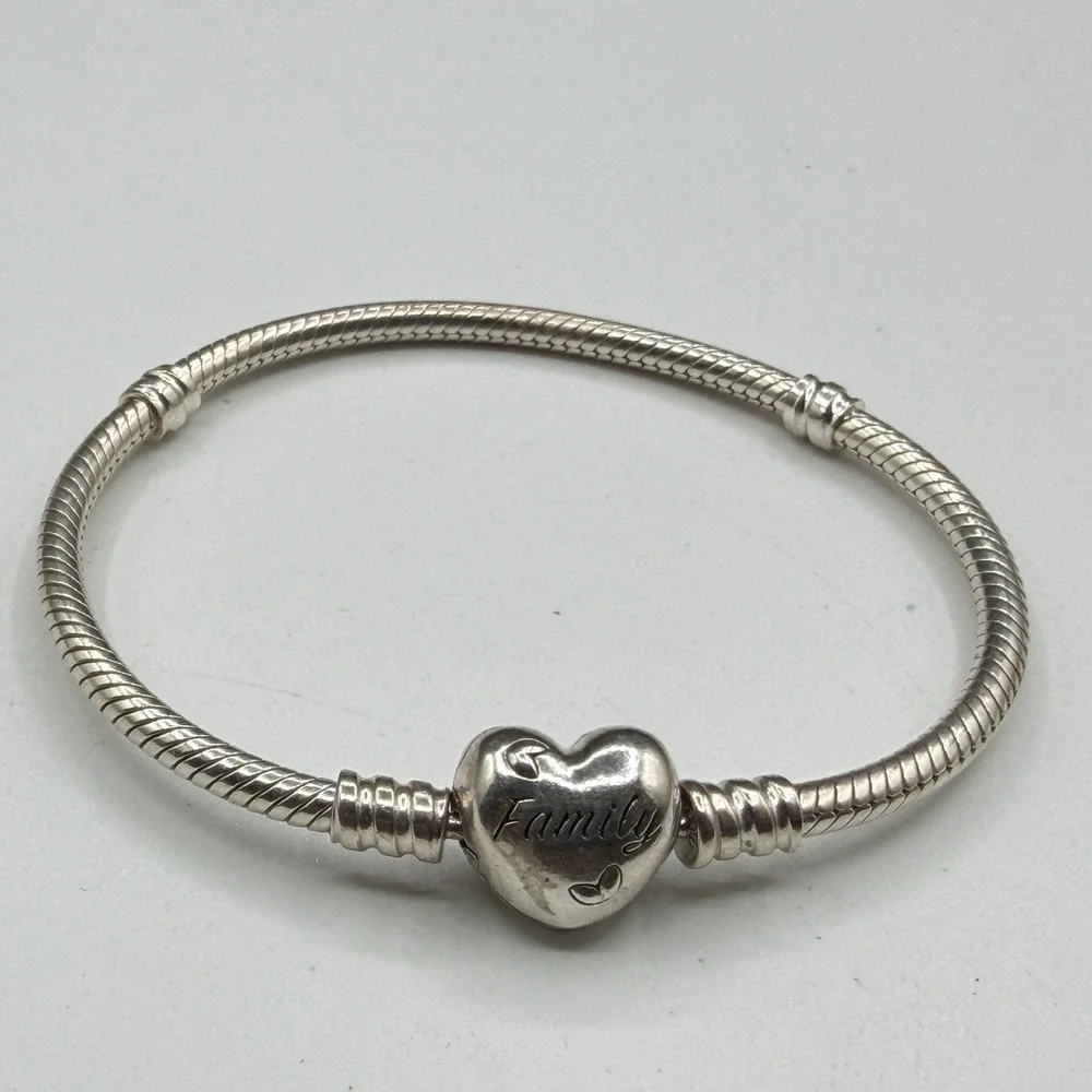 Silver Tone Snake Chain Charm Bracelet Heart Family Clasp European Style Gift